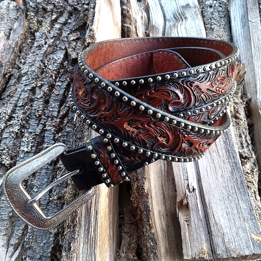 Sexy Tooled & Silver Cowboy 3-D Belt Sz 42 - Picture 2 of 8